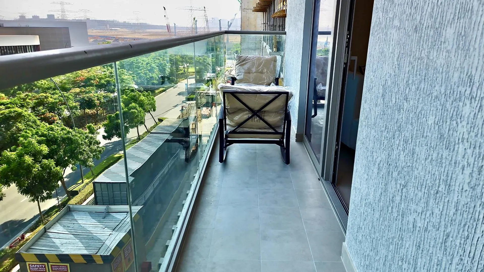 Апартаменты Dvr Luxurious 1Br Retreat In Sobha Creek Vistas Reserve, Meydan Prime Location & Views Дубай